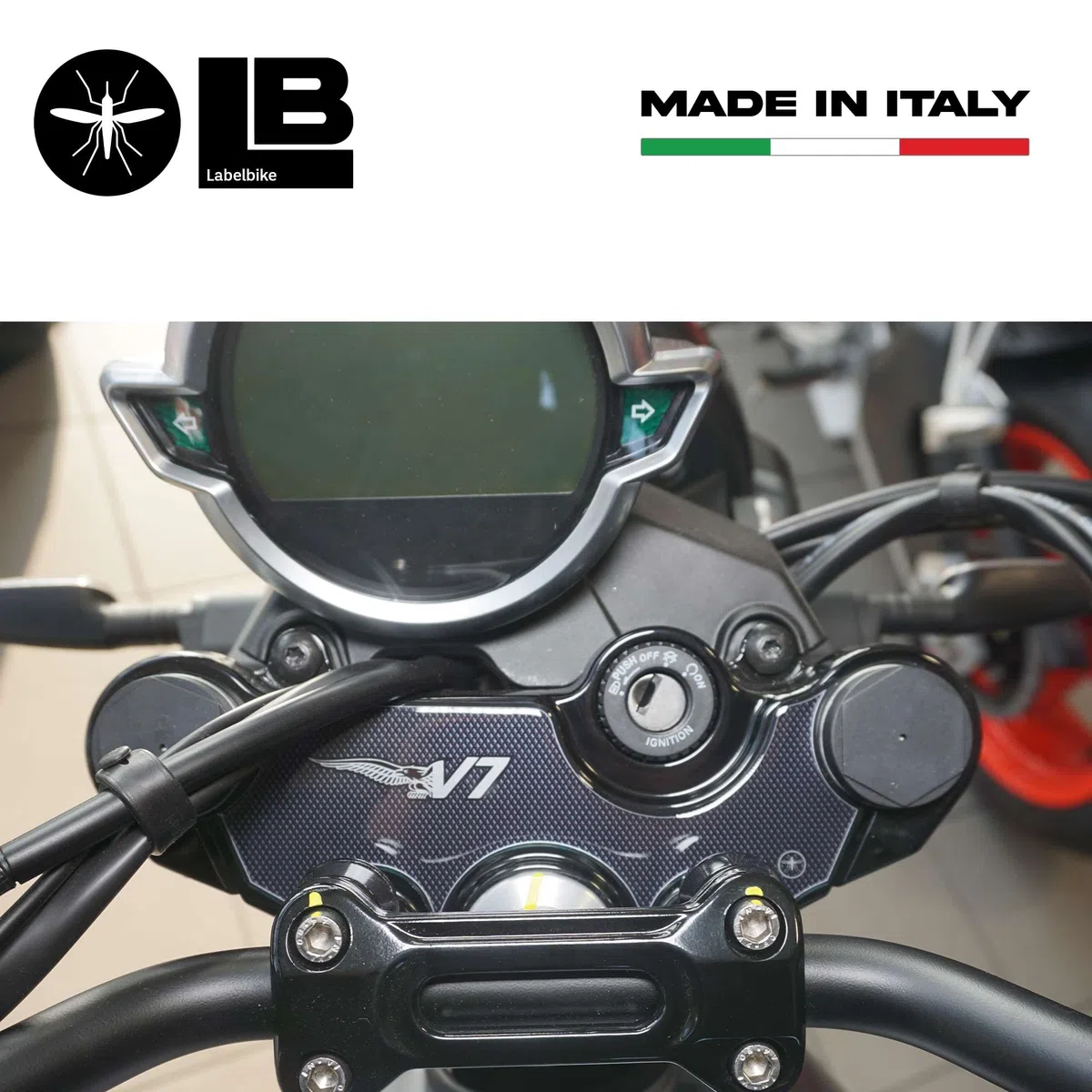 labelbike - Adesivo 3D Moto Piastra Forcella Sterzo Protezione e Decorazione in Resina compatibile con Moto Guzzi V7 Stone e Special