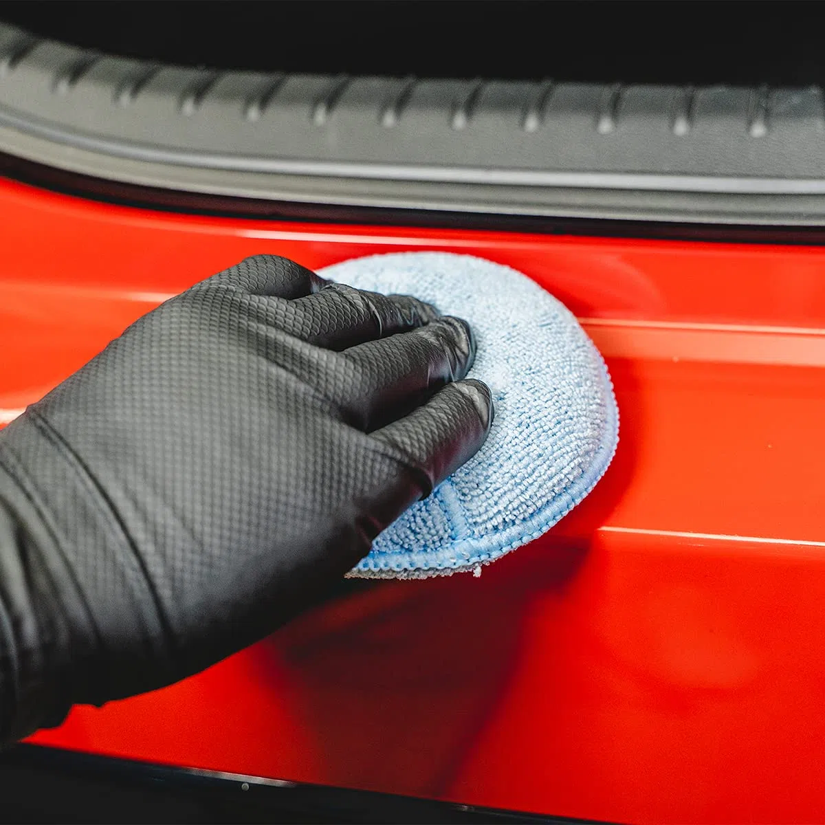 Ma-Fra, Maniac Car Detailing Line, Water Spot Mineral Remover, Decontaminante Specifico per la Rimozione di Macchie di Calcare e Ossidazioni ancorate su Carrozzeria e Vetri Auto, Formato da 500ml