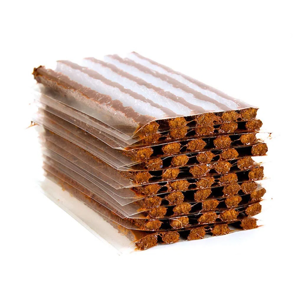 50 Pezzi Striscia di Riparazione di Pneumatici tubeless Foratura Stringhe Kit Spina Gomma da Cancellare Strumento Recupero rapido Ruota Colla Auto Motociclo Settore automobilistico Viaggio