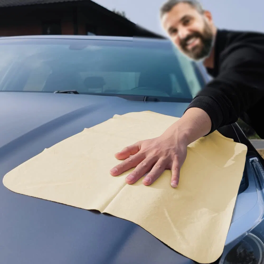 Panno in pelle di camoscio per auto, 60 x 40 cm, extra spesso, per asciugare e pulire i vetri, asciugamano in pelle morbida naturale, super assorbente e riutilizzabile, per dettagli interni ed esterni