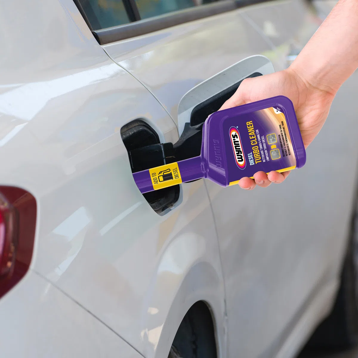 Wynns 31563B - Additivo di Pulizia per Motori Diesel, Linea: Diesel Turbo Cleaner