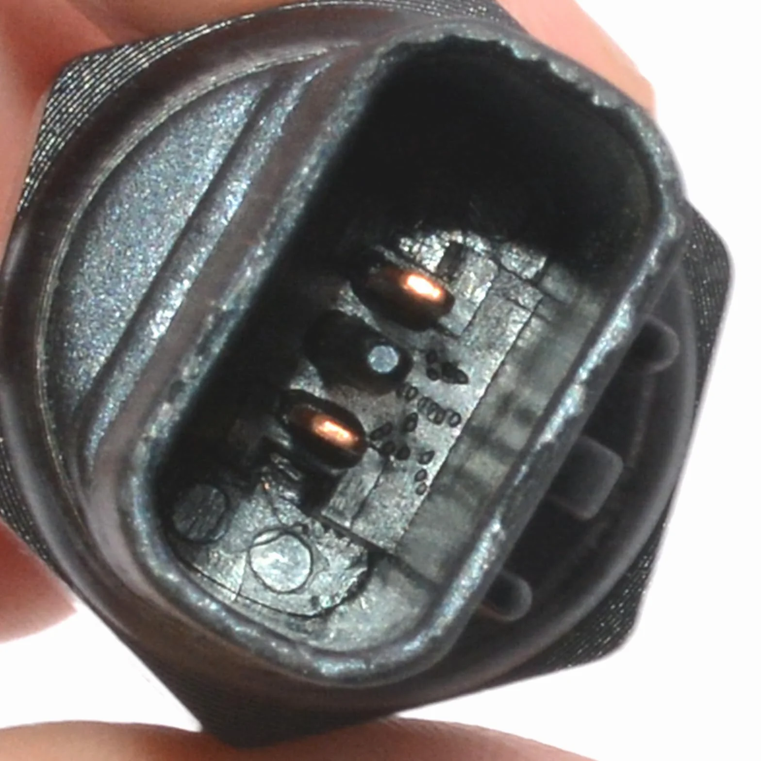Interruttore luce di retromarcia Per Hyundai Accent Elantra Getz IX20 IX35 Tucson i20 i30 i40 ix20 ix35 Trajet Sonata Per KIA Carens Cee'D Cerato Rio Soul Sportage Venga K2500 Magentis