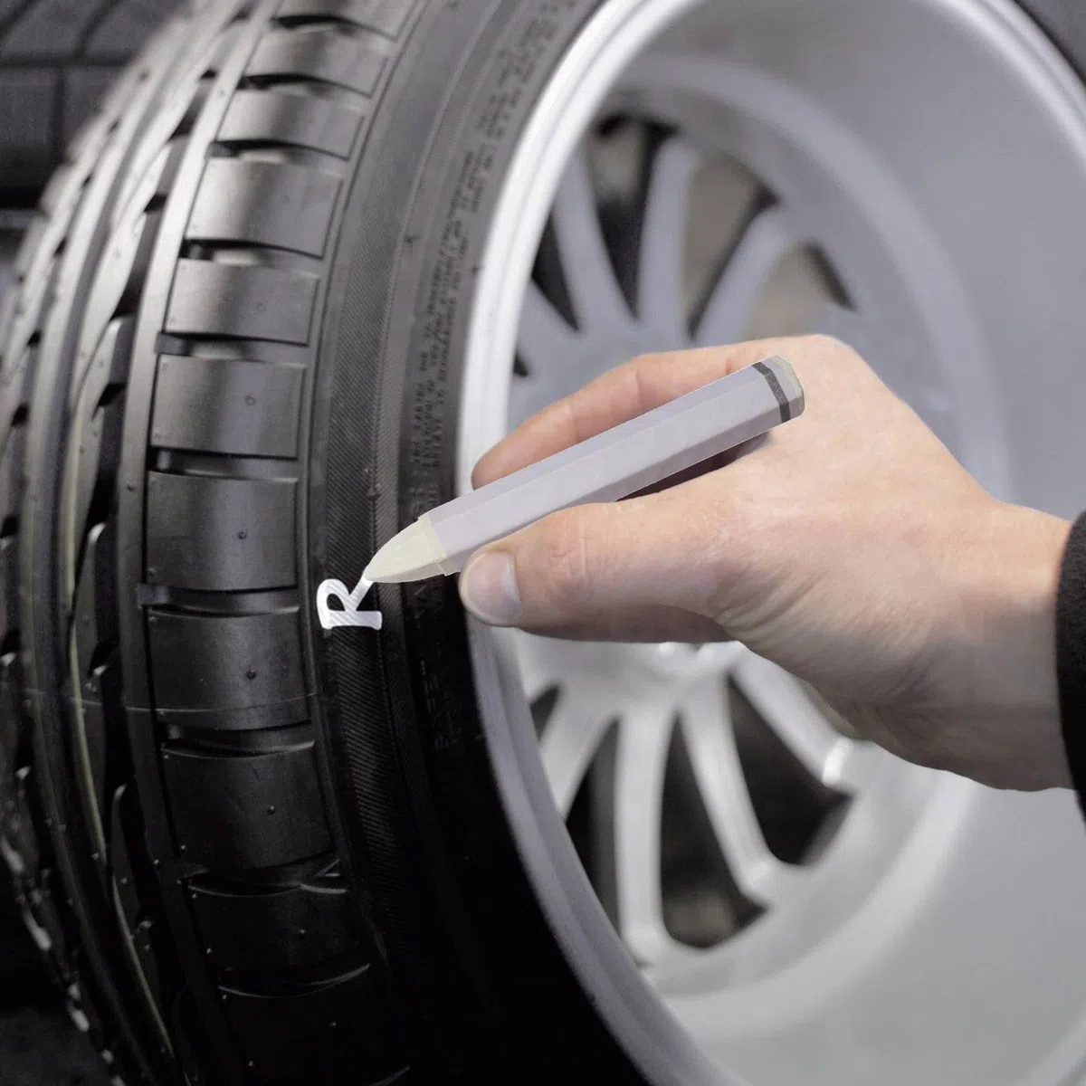 Pennarello per Pneumatici per Auto, 1 Gesso per Pneumatici, Impermeabile Ruota Auto Pneumatico Olio Mark Pen, marcatori Pneumatici, Penna per correzione Impermeabile