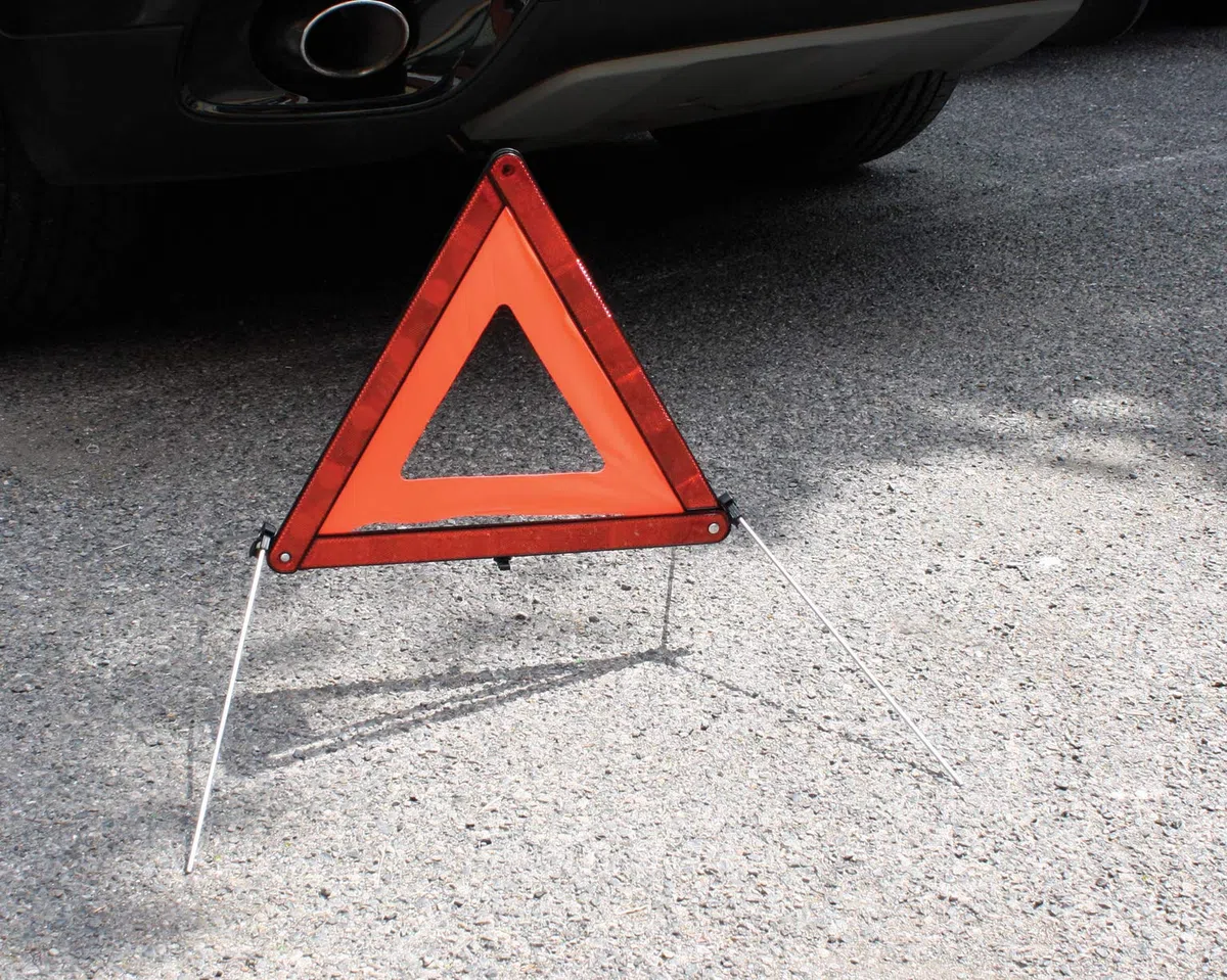 HypaDrive - Triangolo di sicurezza per guasti stradali, pieghevole, testato dal vento con custodia