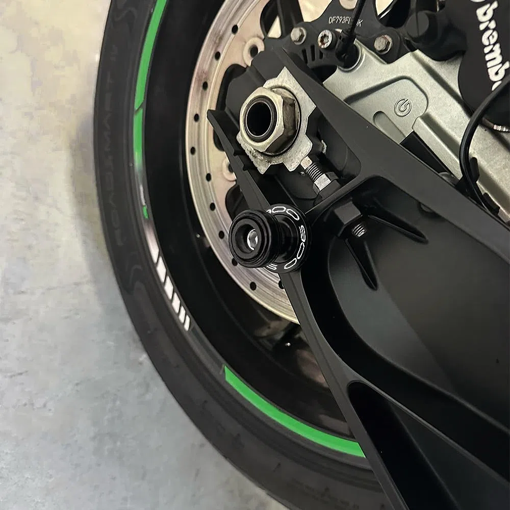 Per Kawasaki Z900 Z 900 Z900RS Z900SE Z900ABS Z900 RS SE ABS 2017-2024 2025 alluminio M8 moto Accessori per forcellone posteriore Supporti Nottolini Cavalletto Vite