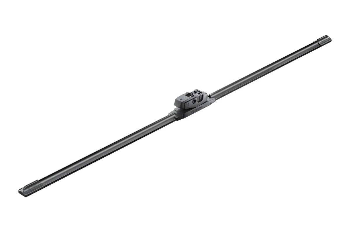 BOSCH Tergicristalli | Tipo: Spazzole flat blade | Lunghezza 1: 700mm 3 397 015 584