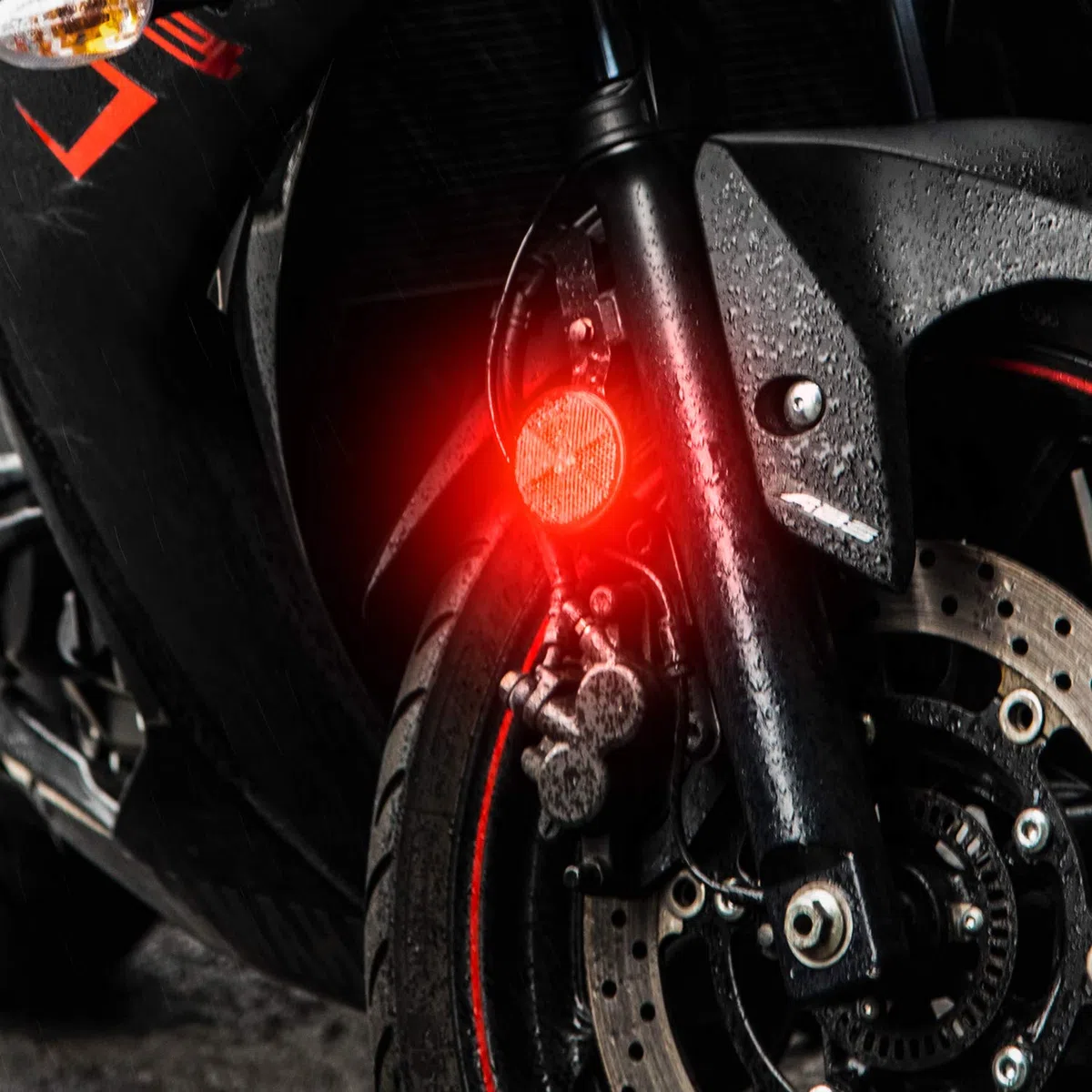 Biqing 2 pezzi luci posteriori per moto, indicatore di direzione, universale, tondo, lampada freno di coda, lampada posteriore, 24V, 24 LED, riflettore, indicatore di freno e stop, per auto, moto