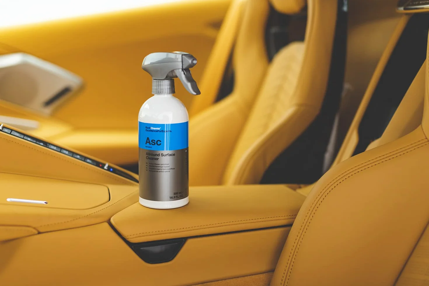 Koch Chemie - Allround Surface Cleaner, detergente speciale per superfici, per veicoli, tessuti e per la casa
